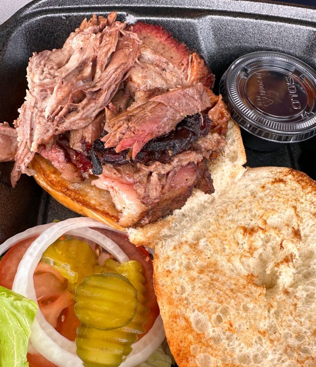 New BBQ Food Truck Is Heating Up&nbsp;Florissant