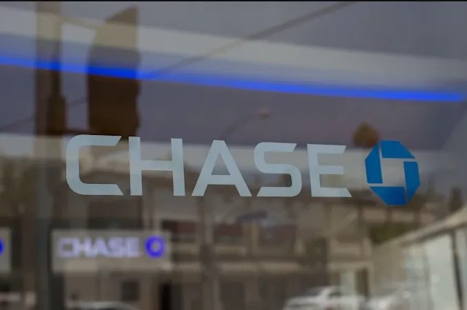 Chase Bank to Open in Former Snap Fitness Space in Woodland&nbsp;Park